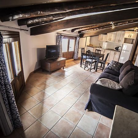 Apartamentos Cine Capicol อัลบาร์ราซิน ภายนอก รูปภาพ