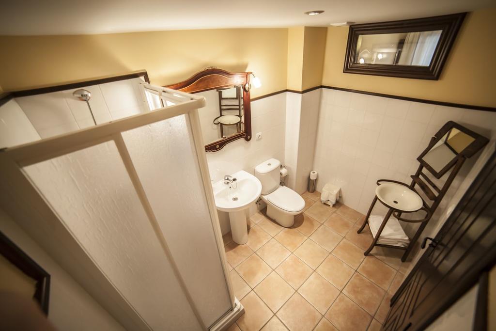 Apartamentos Cine Capicol อัลบาร์ราซิน ภายนอก รูปภาพ