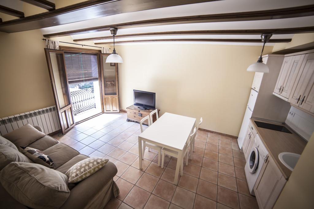 Apartamentos Cine Capicol อัลบาร์ราซิน ภายนอก รูปภาพ