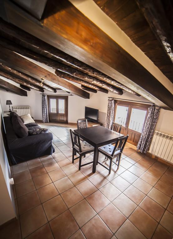 Apartamentos Cine Capicol อัลบาร์ราซิน ภายนอก รูปภาพ
